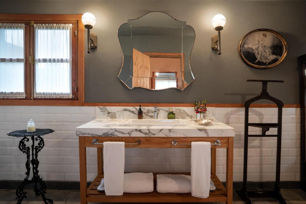 Las Liebres Restaurant & Hotel Colonia del Sacramento Buitenkant foto
